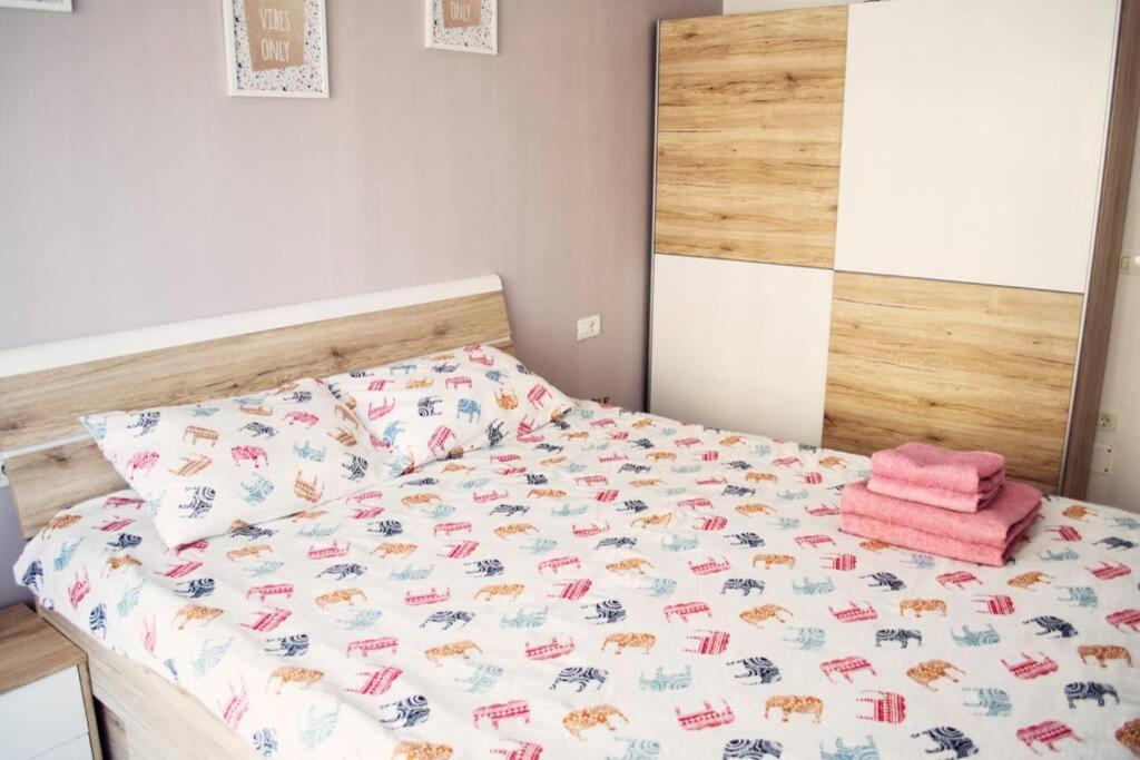 Dream Apartment+Parcare Gratuita أرادايا المظهر الخارجي الصورة
